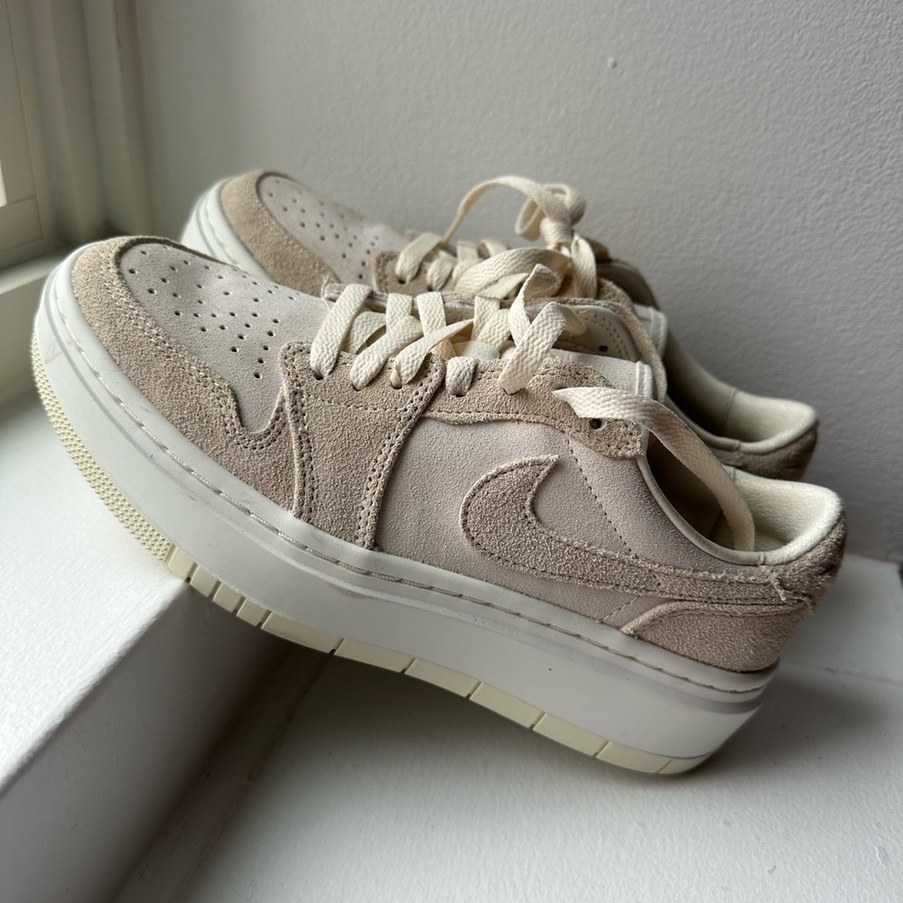 Women’s Jordan 1 low elevate